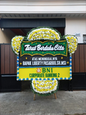 Papan Bunga Duka di Uritetu