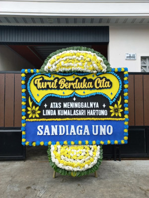 Papan Bunga Duka di Uritetu